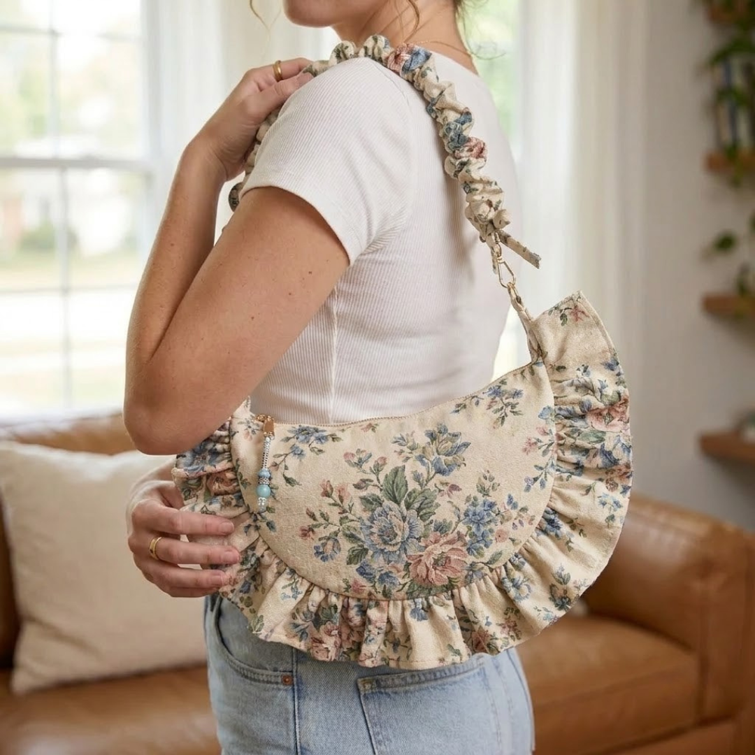 Slouchy Hobo Bag Sewing Pattern, Adjustable Scrunchie Strap Design